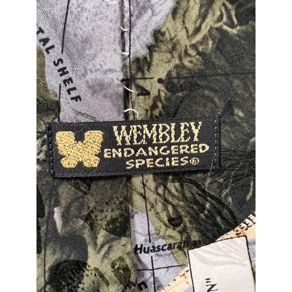 Wembley Endangered Species Made in USA Tie  OS Greens  Animals Silk - Picture 6 of 16